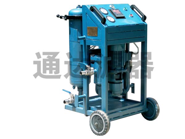 LYC-50G高固含量潤(rùn)滑油過(guò)濾濾油機(jī)